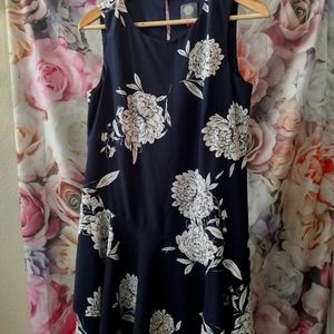 Vince Camuto dress